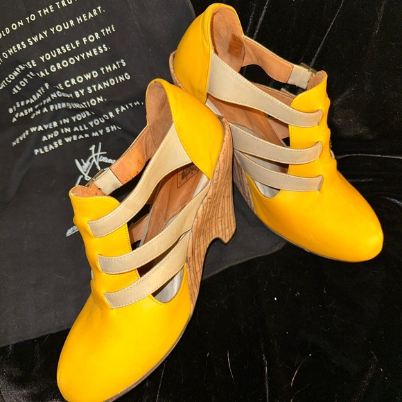 John Fluevog Vintage Yellow Leather And Cork Pindown Farrah High Heel Shoes Sz 7 - Picture 10 of 10